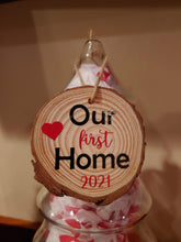 Load image into Gallery viewer, Double Sided Wood Slice Ornaments